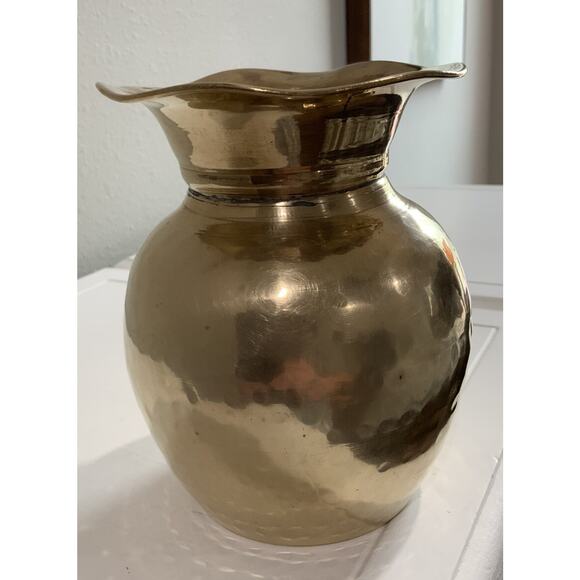 Vtg Solid Hammered Brass Bowl Planter Vase Wavy Edge 5 7/8” H 5” W Made India - Picture 4 of 7